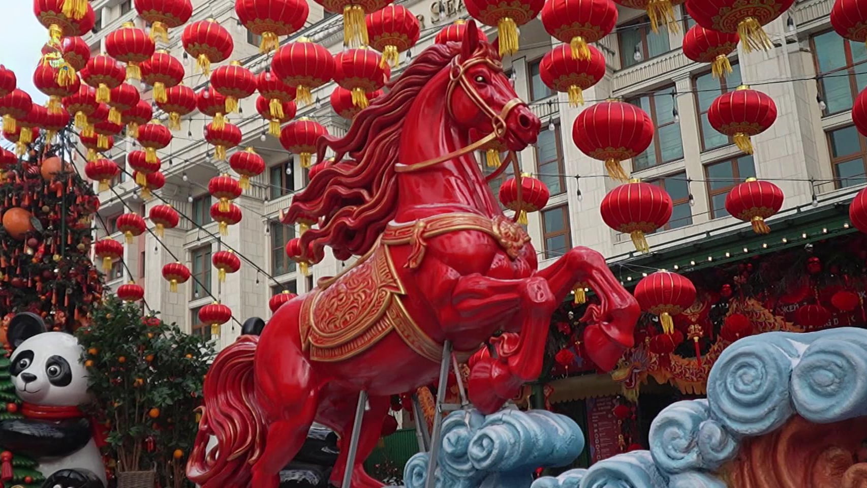 Sonnenfinsternis im Wassermann: 3 Zeichen, die am 17. Februar 2026 mit karmischen Veränderungen konfrontiert sein werden