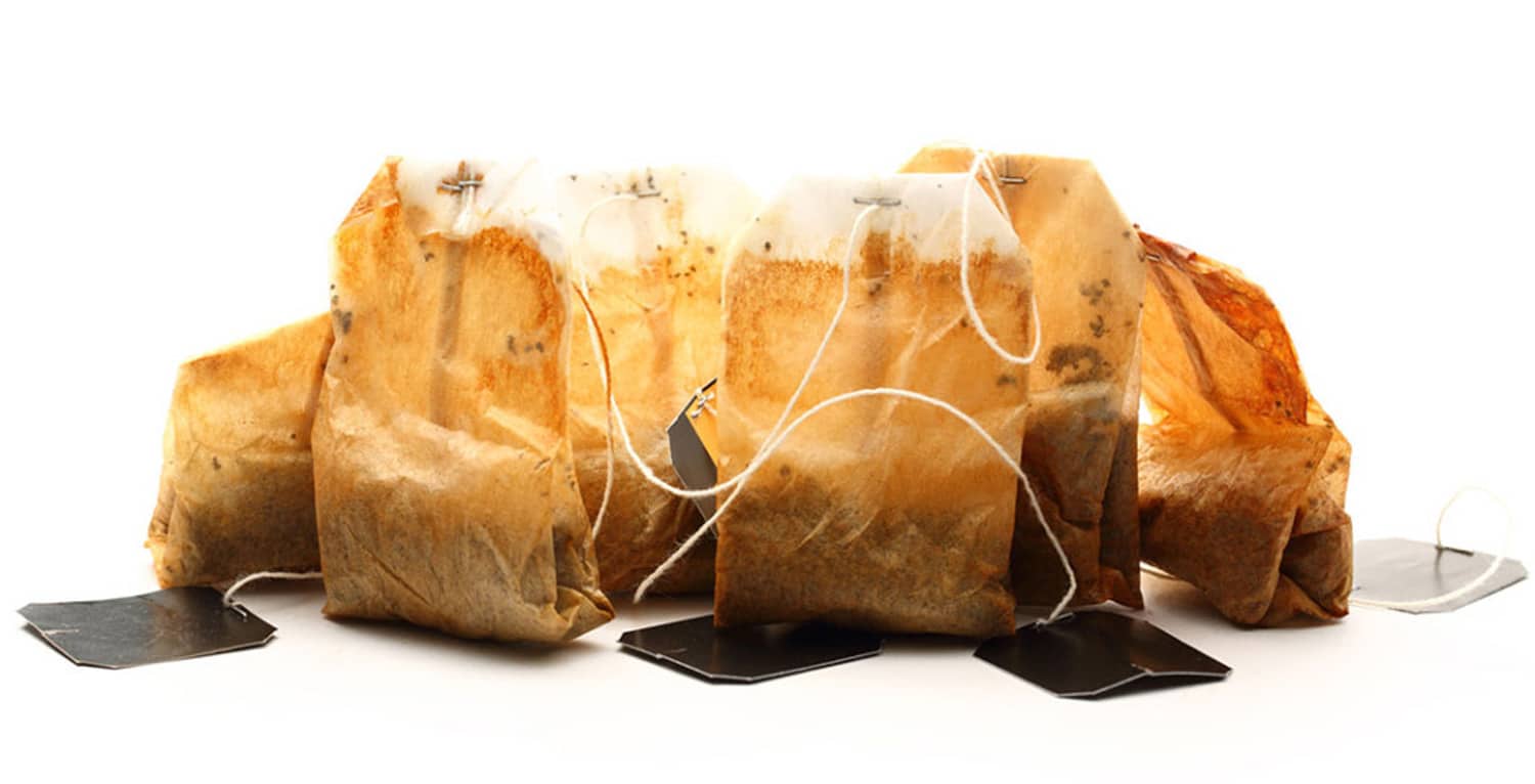 Teebeutel-Recycling: Clevere Anwendungen f&uuml;r Haushalt und Garten