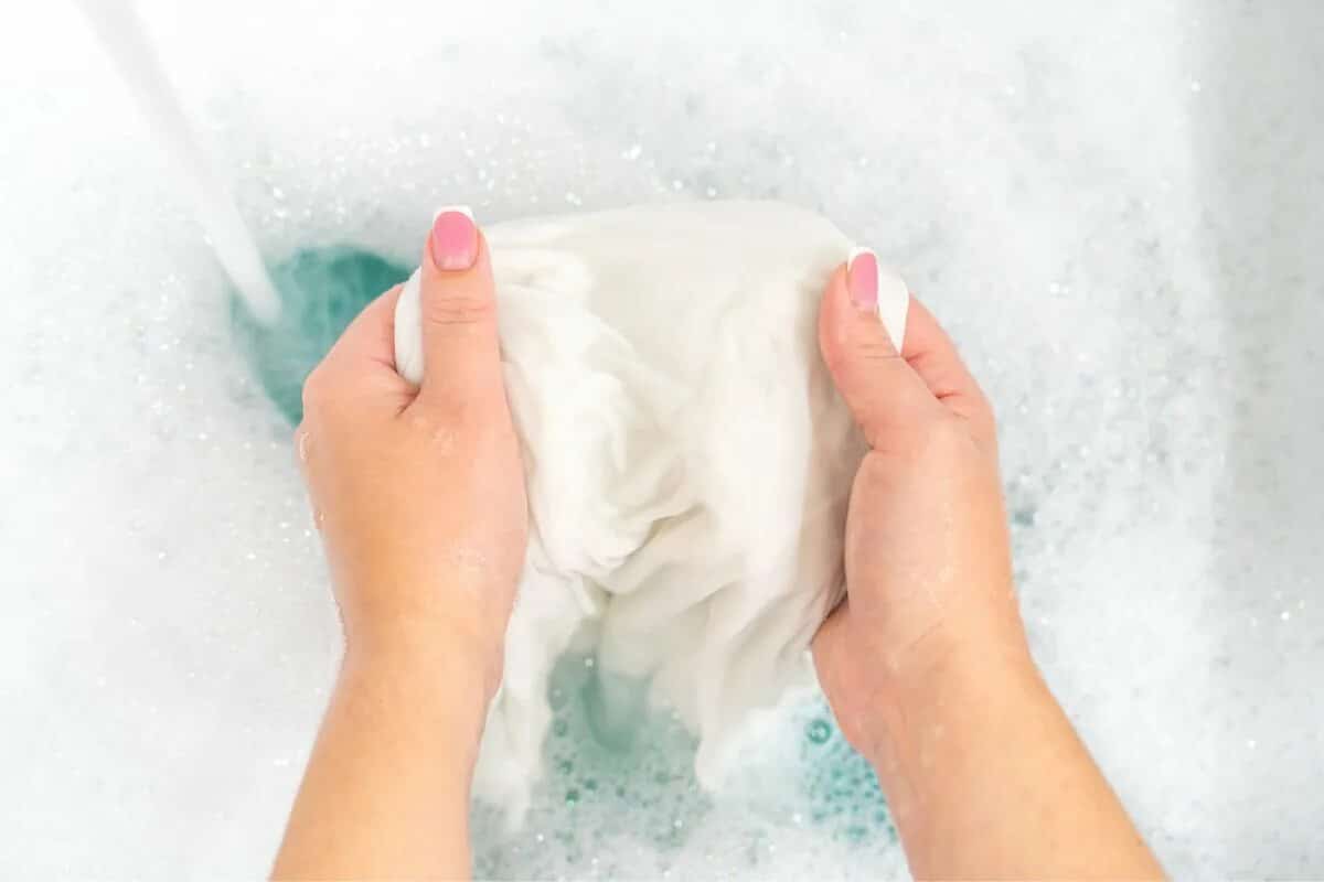 So bereiten Sie W&auml;schebleiche zu Hause zu: Ihre W&auml;sche wird perfekt sauber.