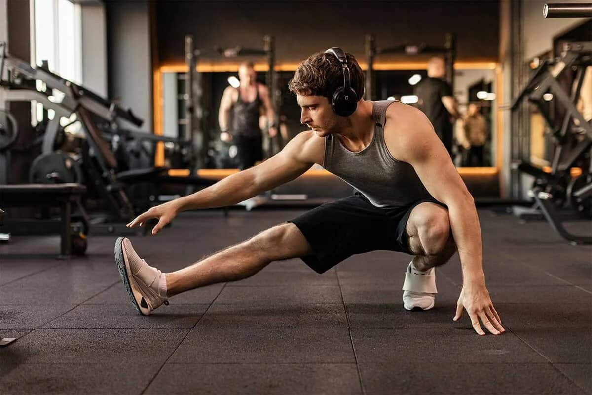 Bauchfett mit zunehmendem Alter: Wissenschaftler weisen darauf hin, dass Bewegung effektiver ist als Diäten