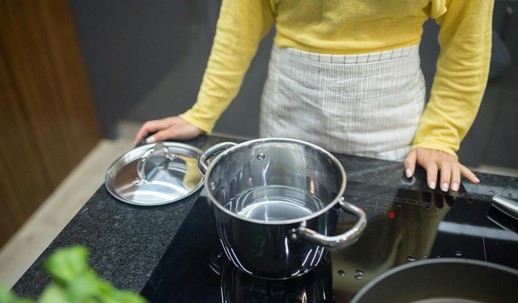 Das Ende der Induktionsherde: Im Jahr 2026 wird diese Innovation die Küchen verändern