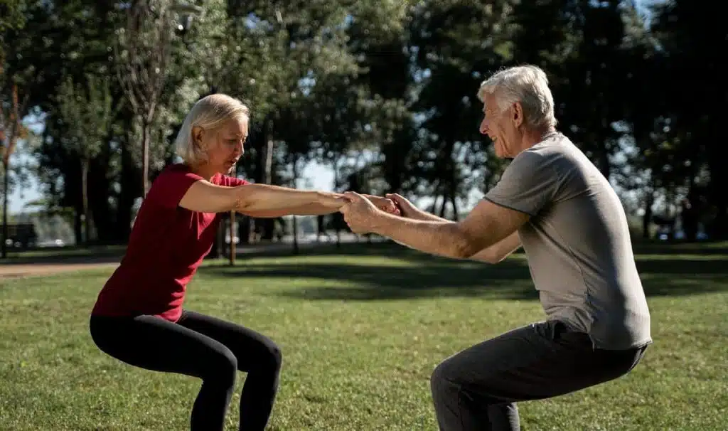Wie viele Kniebeugen pro Tag sind nötig, um die Muskelmasse nach fünfzig zu erhalten?