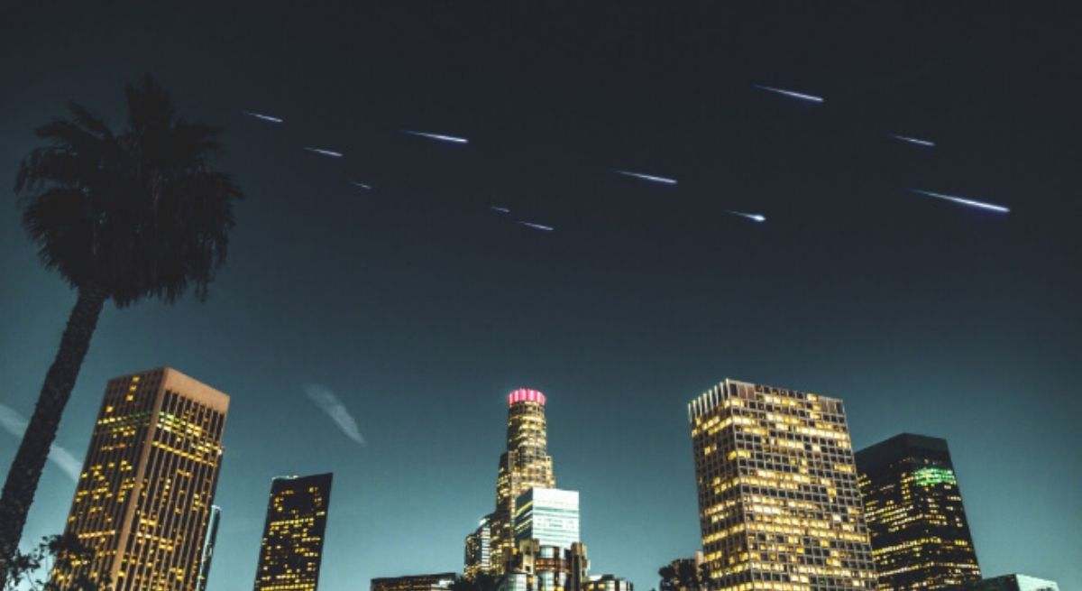 Japan macht das Unm&ouml;gliche und erzeugt auf Abruf bunte Meteorschauer.